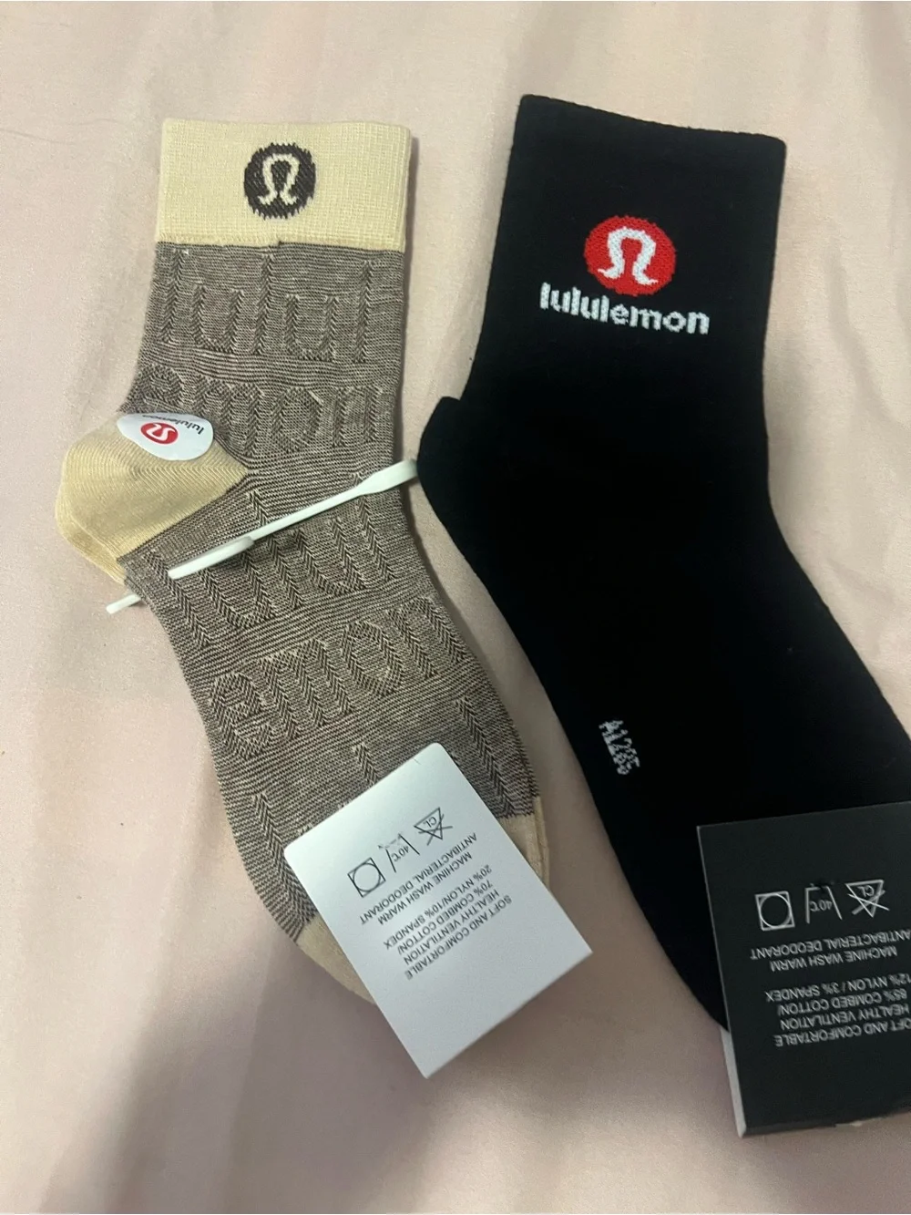 Athletic Gym Yoga Socks - Black & Beige